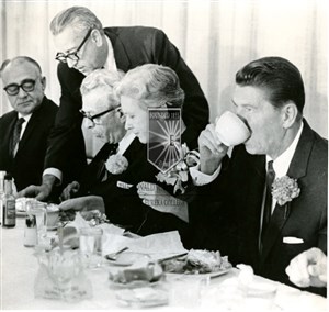 Image description is not available for 1967.162